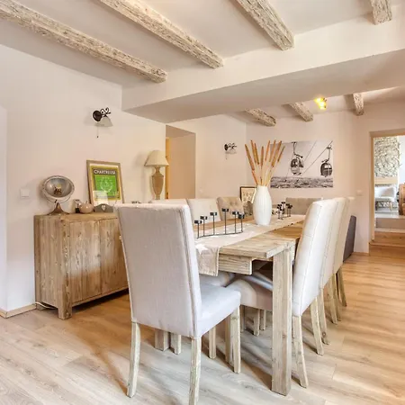 Holiday home L'ecrin De Brevardiere